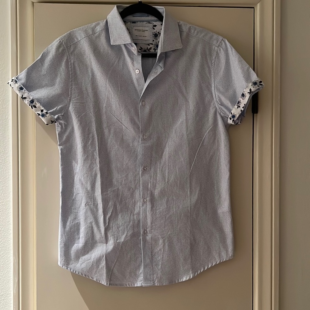 Denim and Flower Ricky Singh Men’s Short Sleeve Top, size small